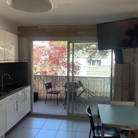 Appartement En Residence Climatise Avec Parking Монпелие Екстериор снимка
