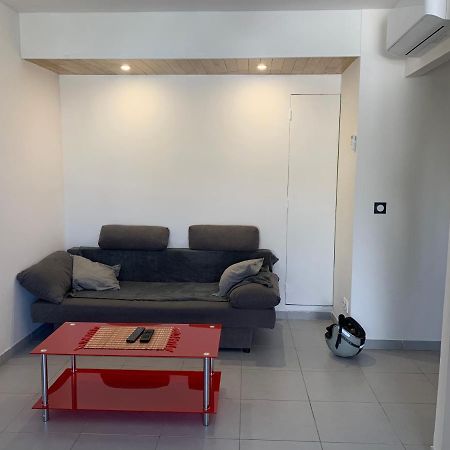 Appartement En Residence Climatise Avec Parking Монпелие Екстериор снимка