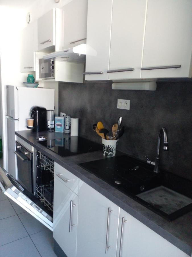 Appartement En Residence Climatise Avec Parking Монпелие Екстериор снимка