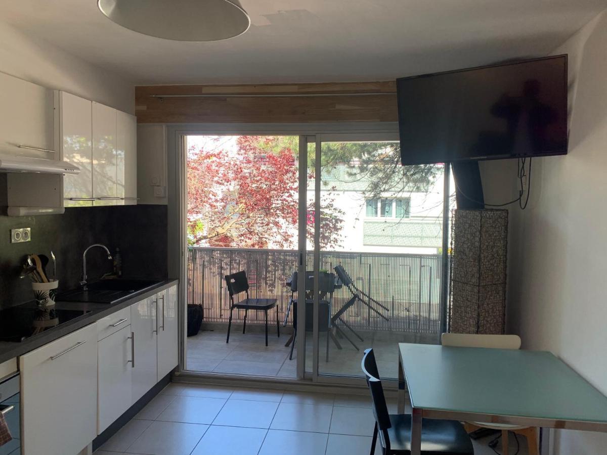 Appartement En Residence Climatise Avec Parking Монпелие Екстериор снимка