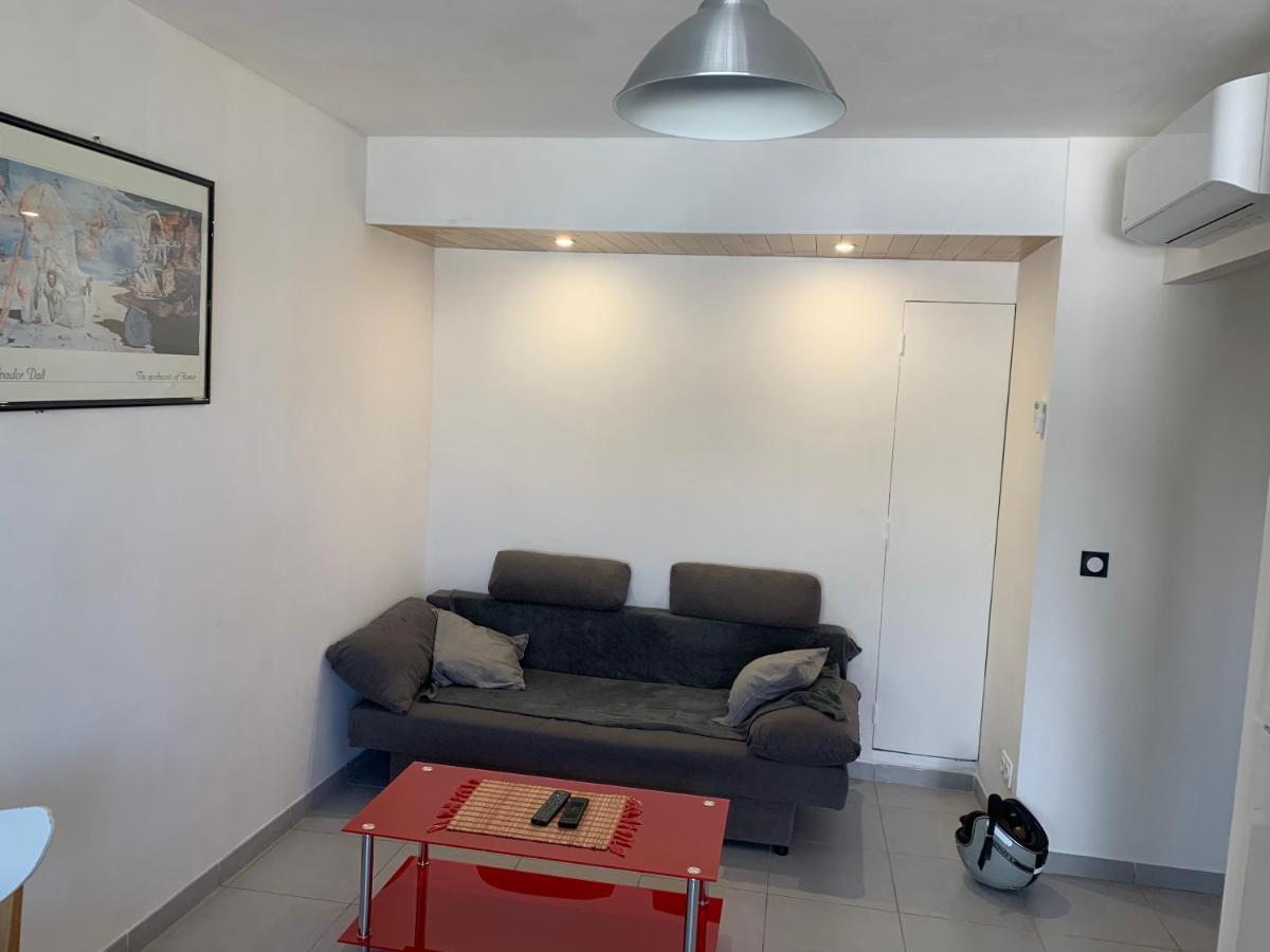 Appartement En Residence Climatise Avec Parking Монпелие Екстериор снимка